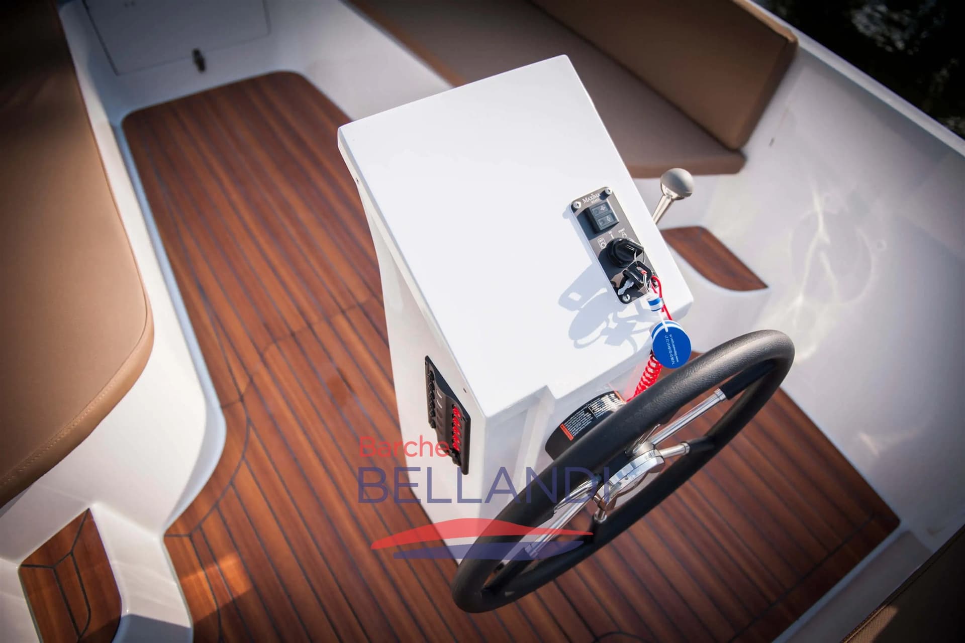 Maxima Maxima 550 usato - foto hero 7