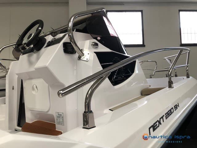 Ranieri International Next 220 Sh usato - dettaglio 2