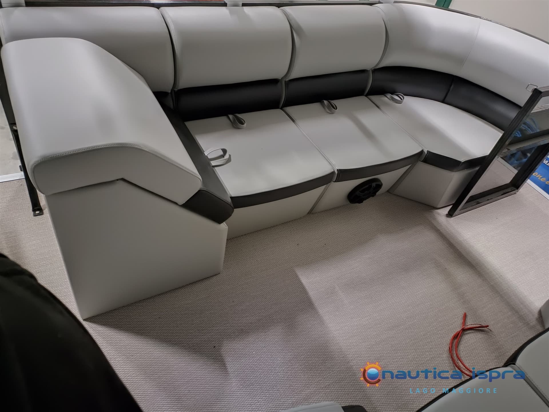 Alaska Boat Pontoon 580 PRONTA CONSEGNA! gebraucht - Hauptbild 7