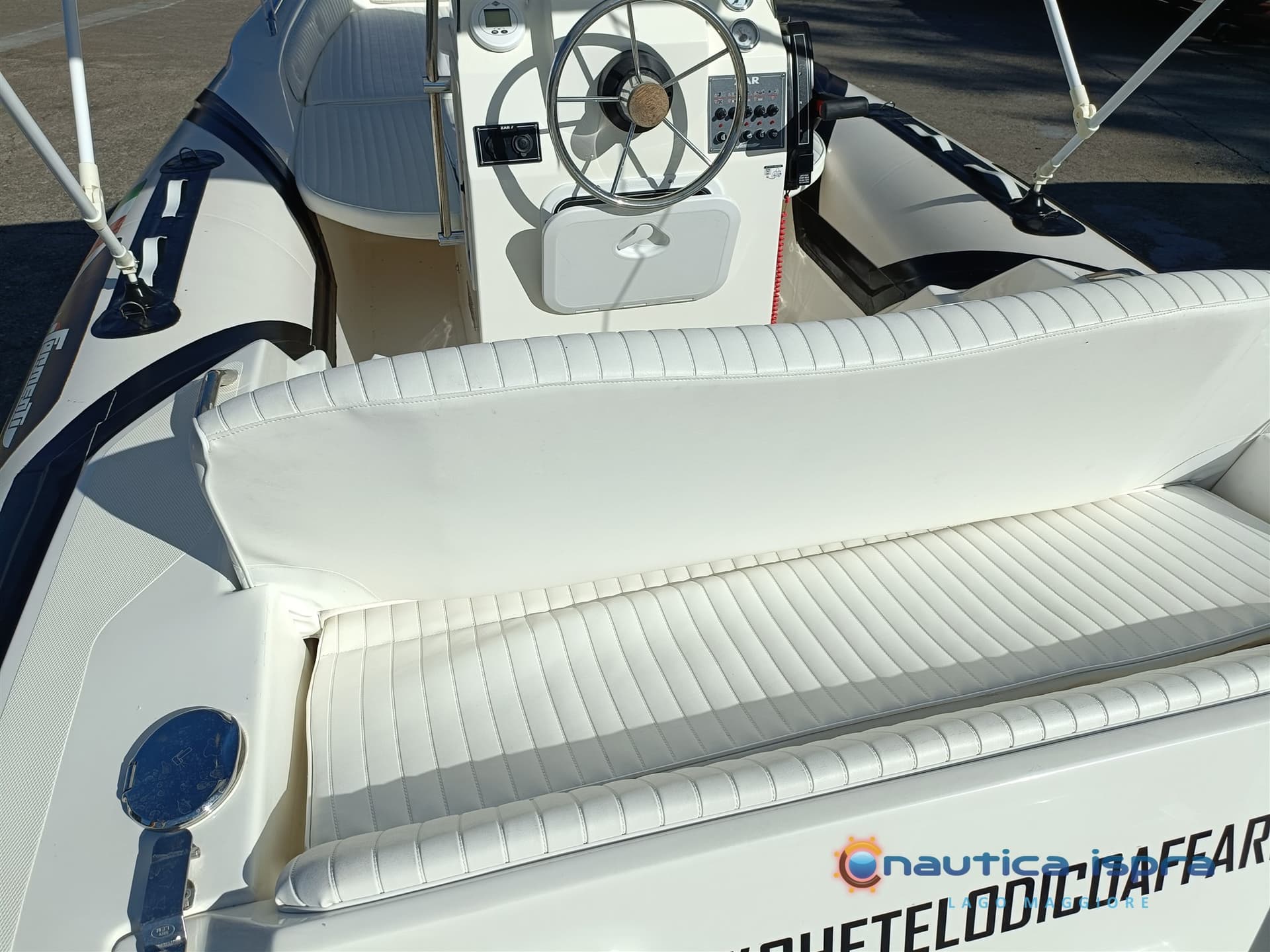 Zar Formenti Zar 47 Classic - Deck View Zar Formenti Zar 47 Classic - Deck View