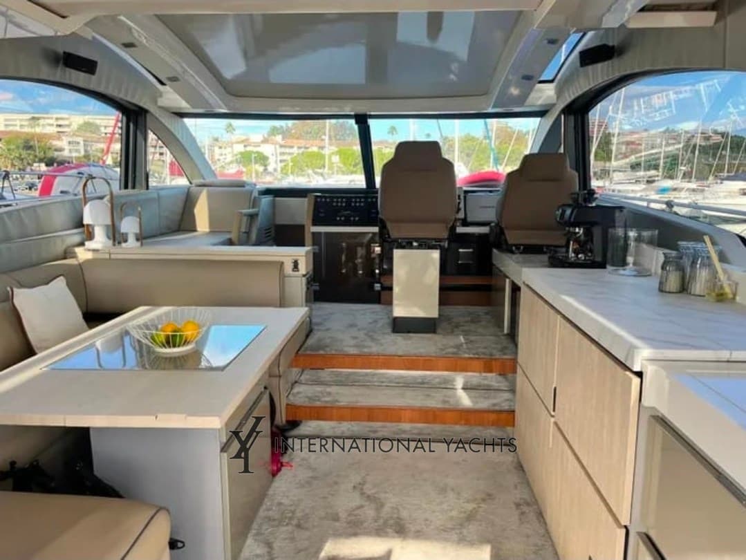 Fairline Targa 58 used - detail 4
