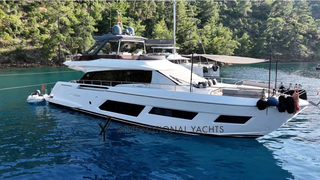 Ferretti Yachts Ferretti 670 d'occasion - détail 1