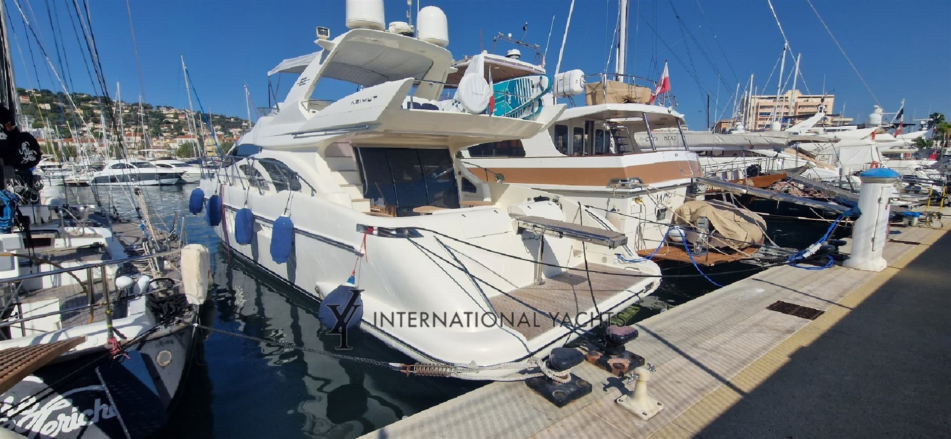 Azimut 62 d'occasion - détail 1