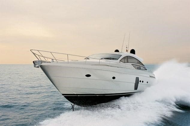 Pershing Pershing 64' d'occasion - détail 1