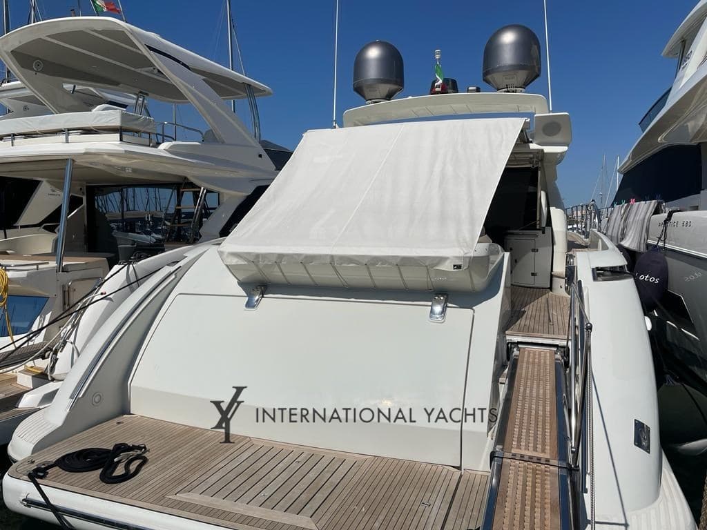 Azimut 68s gebraucht - Detail 3