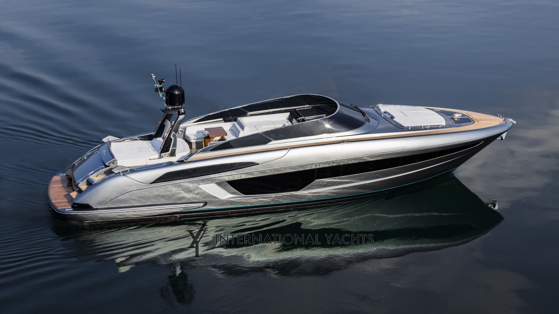 Riva 56 Rivale used - detail 3