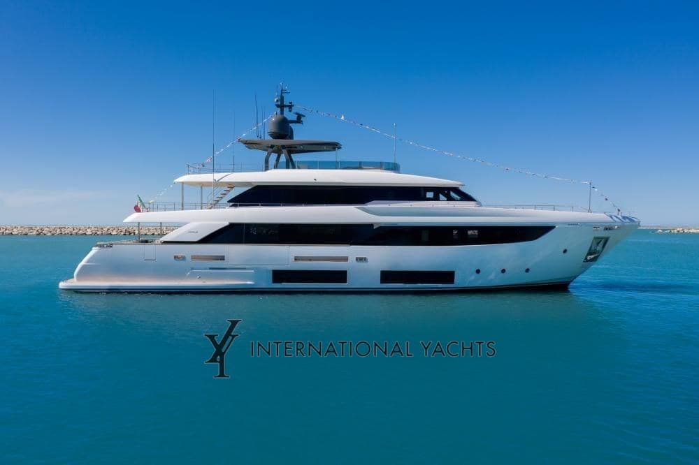Custom Line Navetta 33 gebraucht - Detail 1