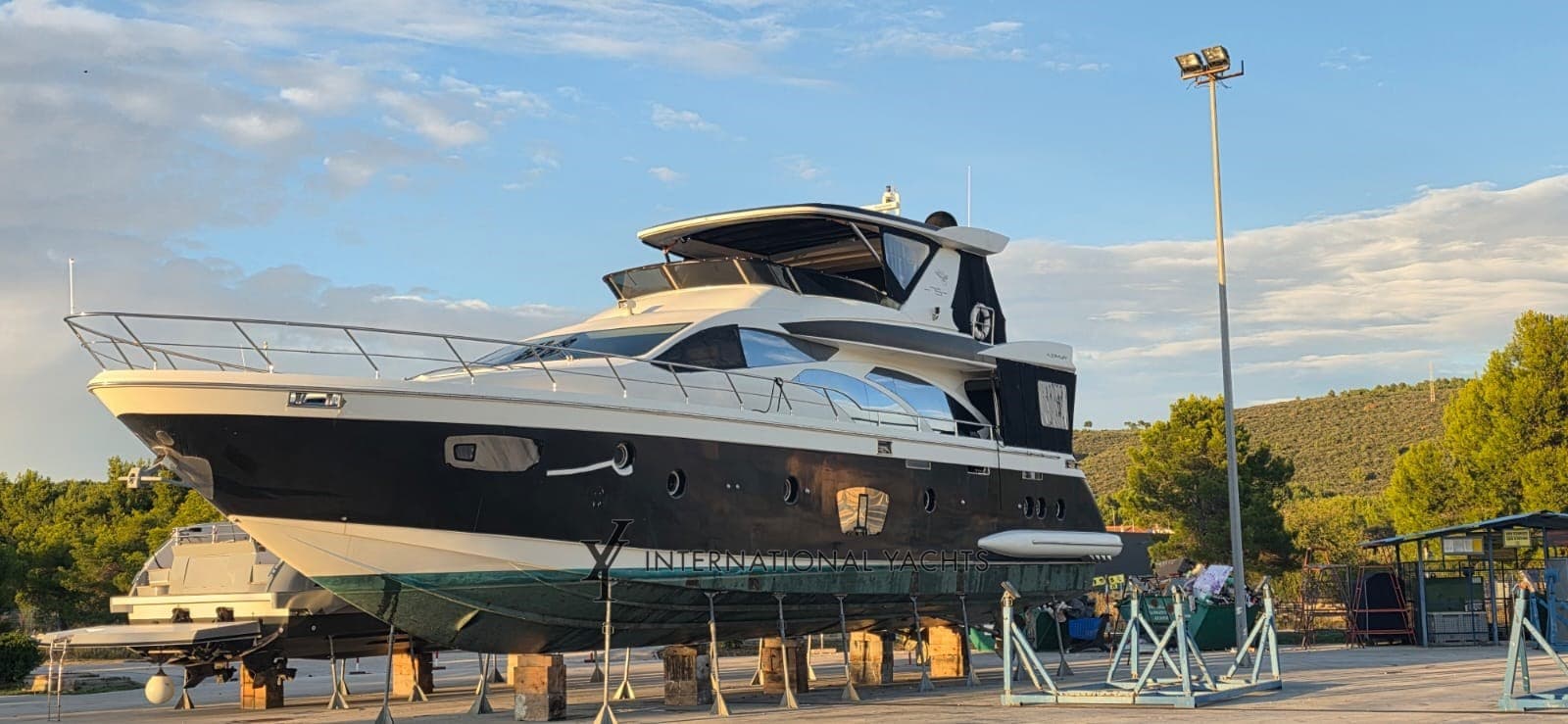 Azimut 75 usato - dettaglio 1