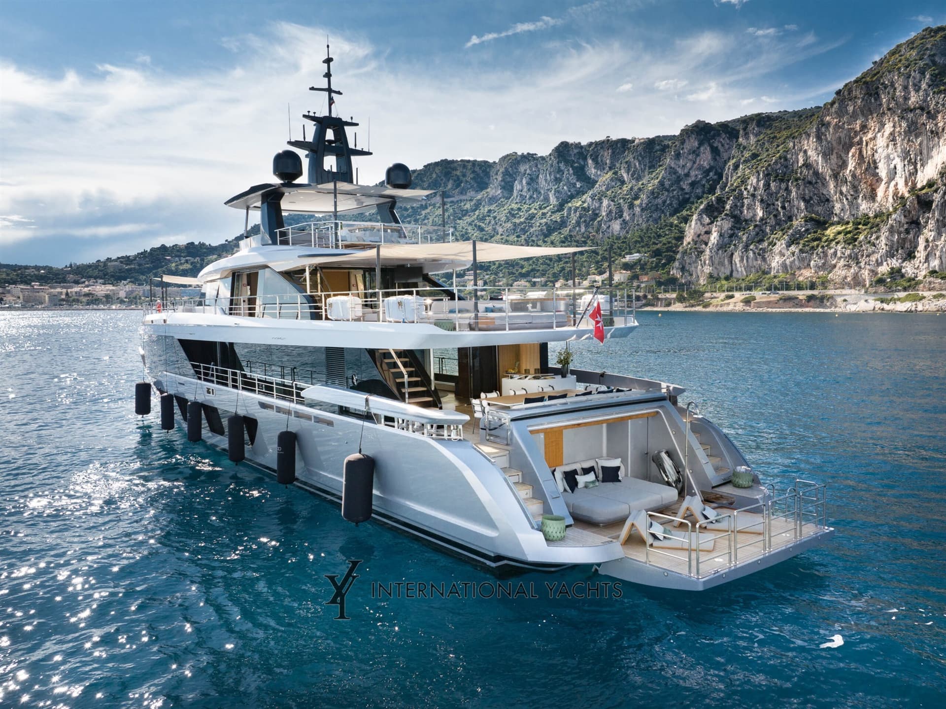 Azimut Grande 36 gebraucht - Detail 3