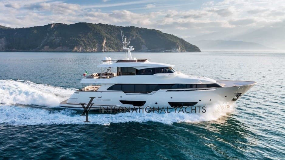 Custom Line Navetta 28 usato - dettaglio 1