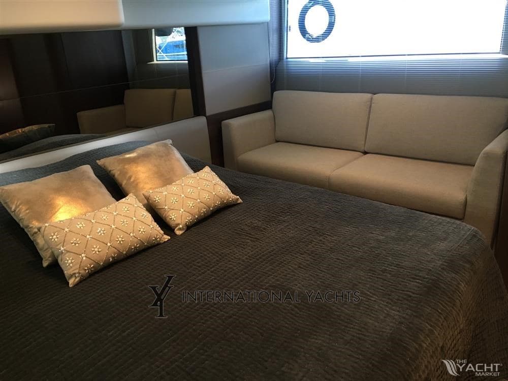 Princess Yachts F 49 used - hero image 9