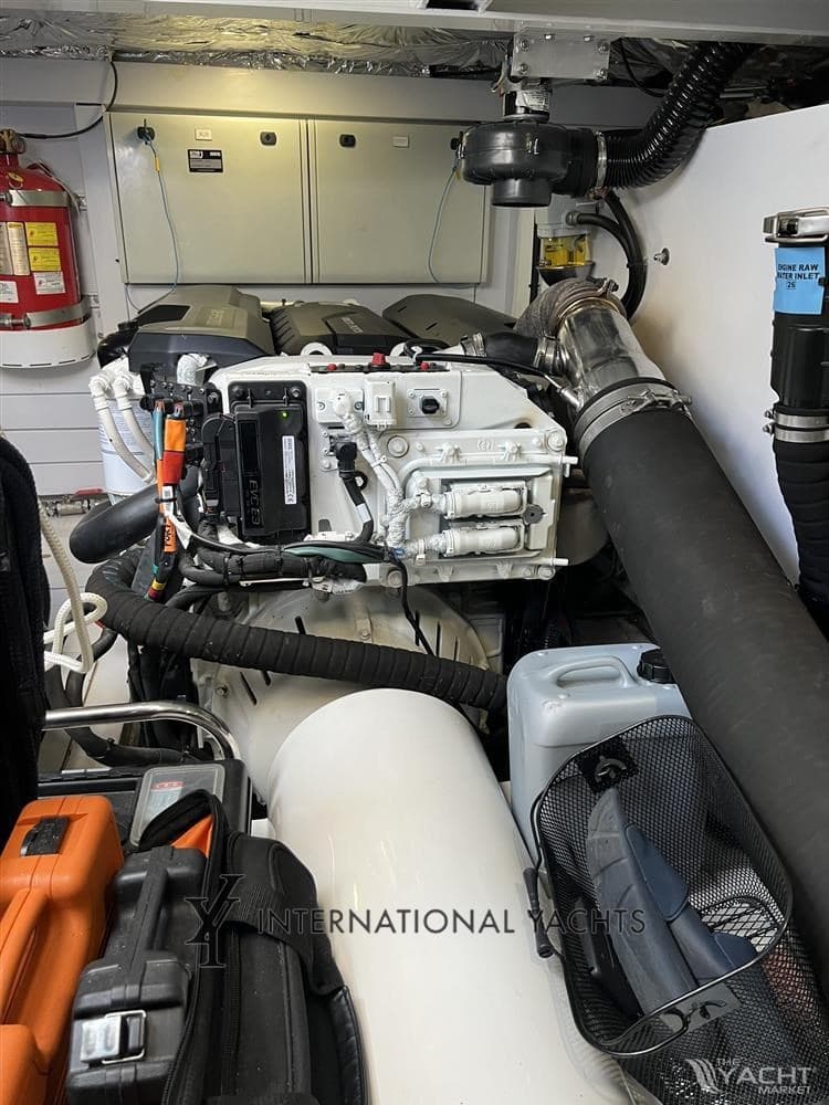 Princess Yachts F 49 used - hero image 14