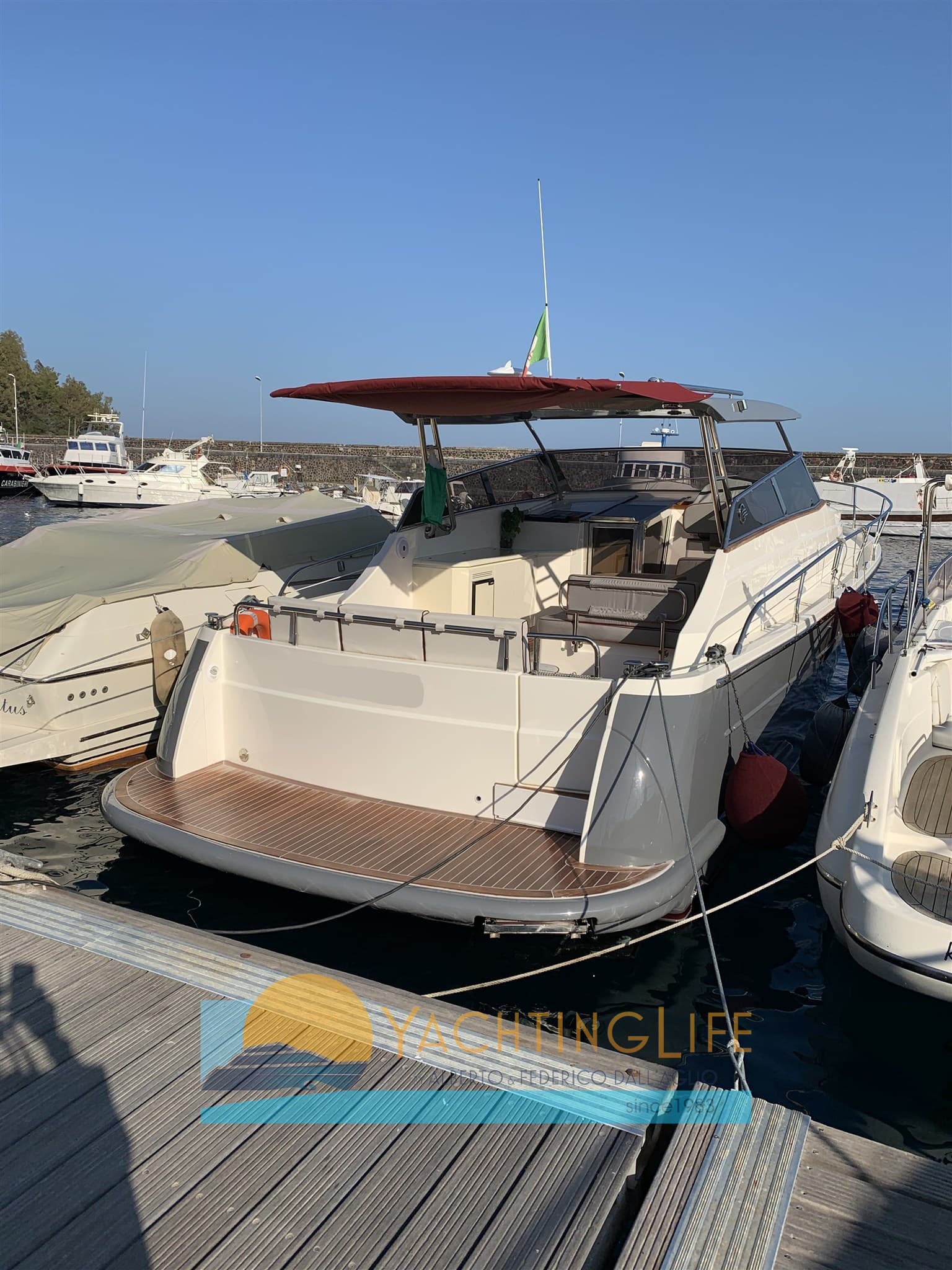 Cantieri Estensi 380 America - Main View Cantieri Estensi 380 America - Main View