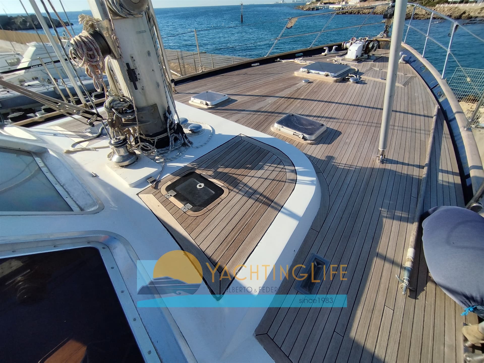 Benetti Ketch Motorsailer - Deck View Benetti Ketch Motorsailer - Deck View