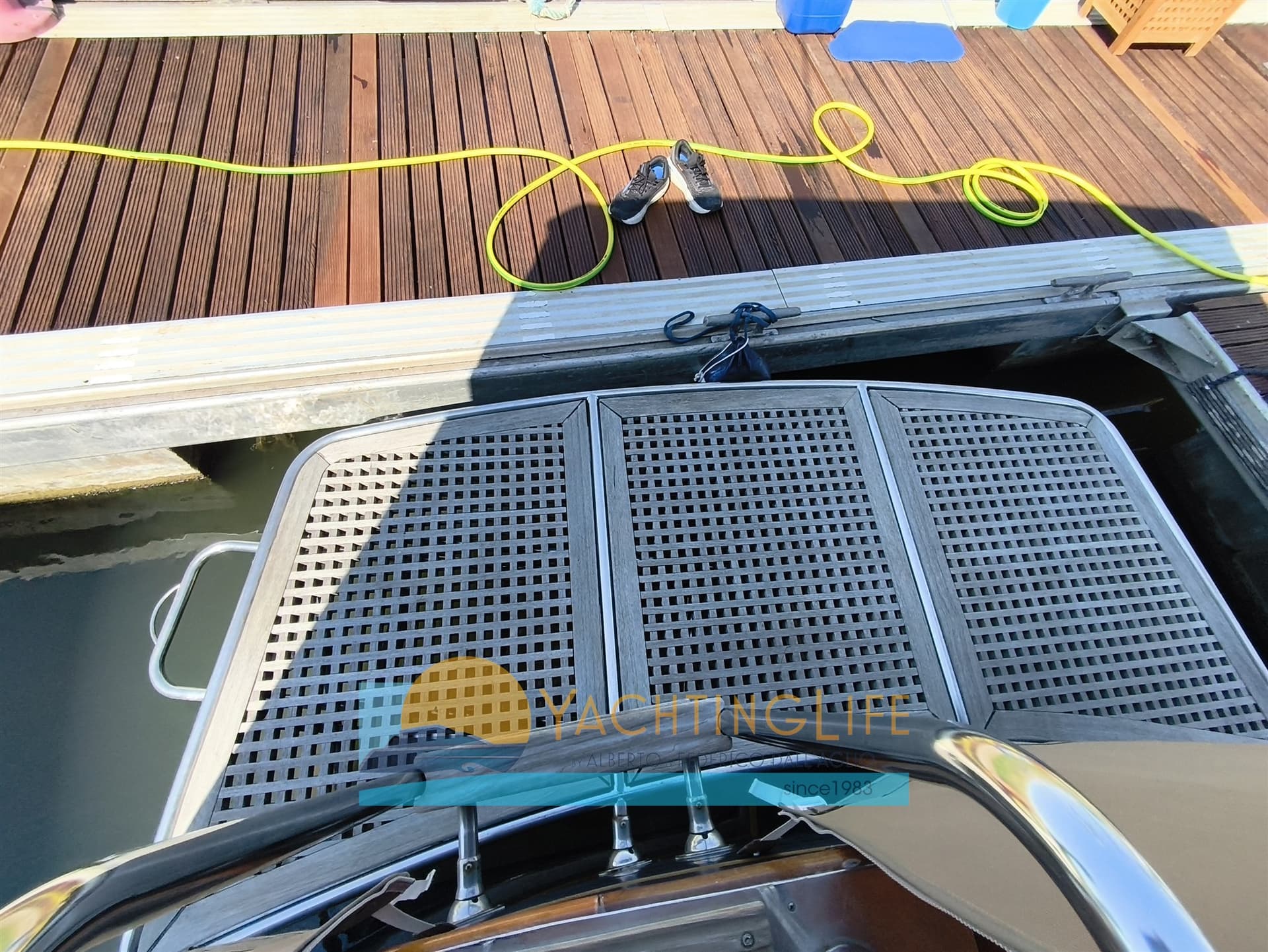 Fratelli Aprea Sorrento 32 Hard Top gebraucht - Hauptbild 2