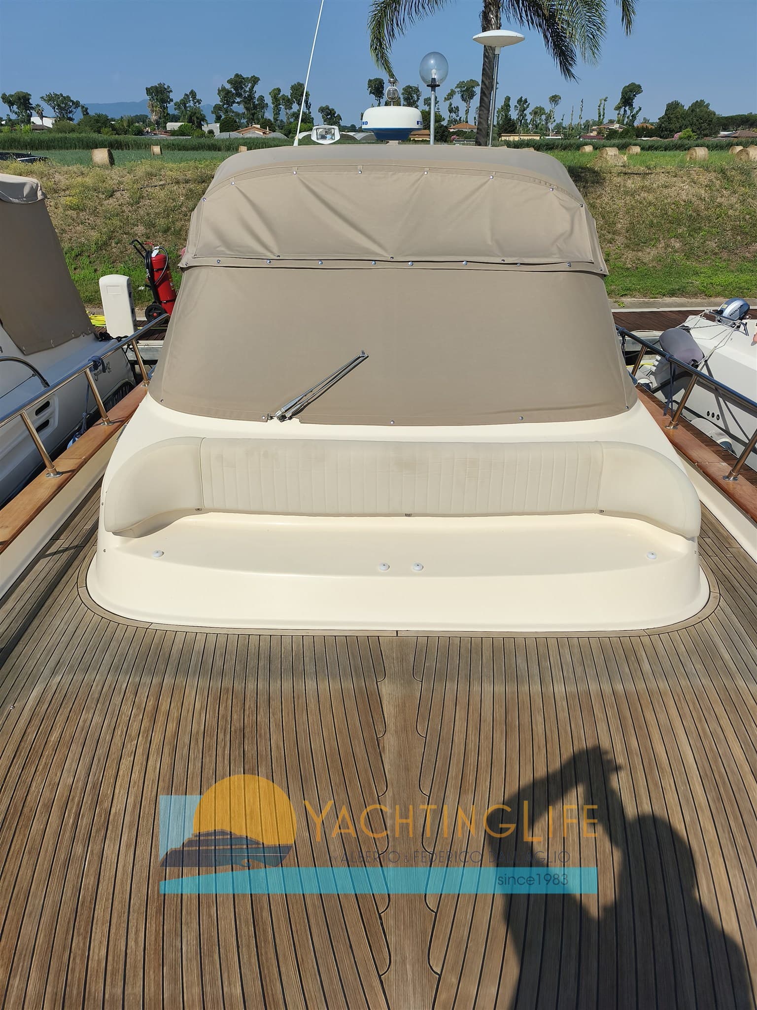 Fratelli Aprea Sorrento 32 Hard Top gebraucht - Hauptbild 5
