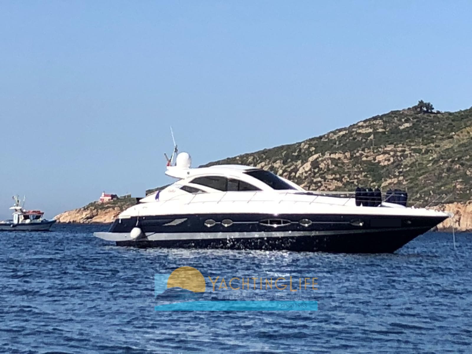 Blu Martin Sea Top 13.90 - Main View Blu Martin Sea Top 13.90 - Main View