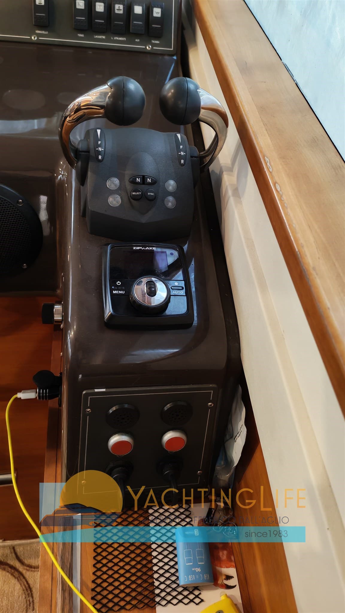 Cantieri Estensi 420 GOLDSTAR FLY usato - foto hero 5