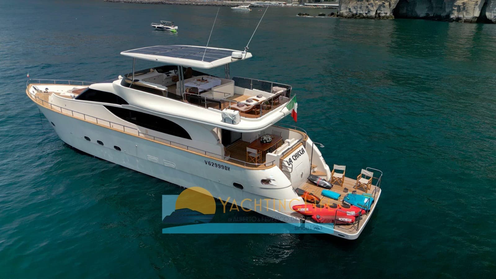 Benetti 23 - Main View Benetti 23 - Main View