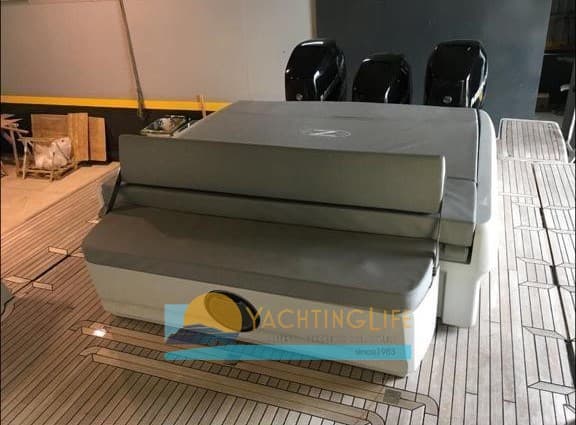 Zeta Elle Unopuntoquattro - Deck View Zeta Elle Unopuntoquattro - Deck View