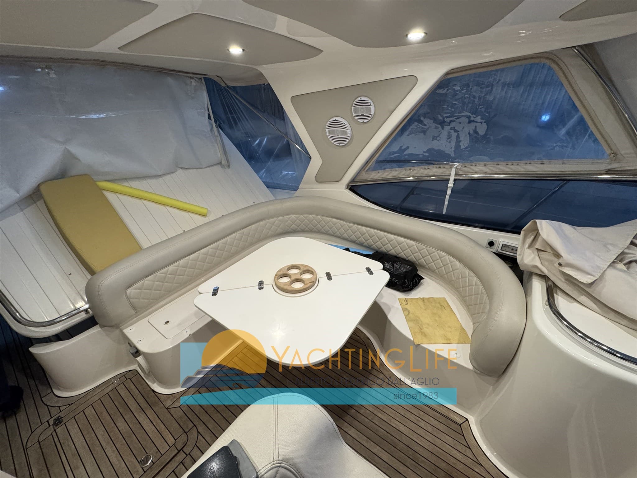 Manò Marine Mano' 38,50 - Detail View 1 Manò Marine Mano' 38,50 - Detail View 1