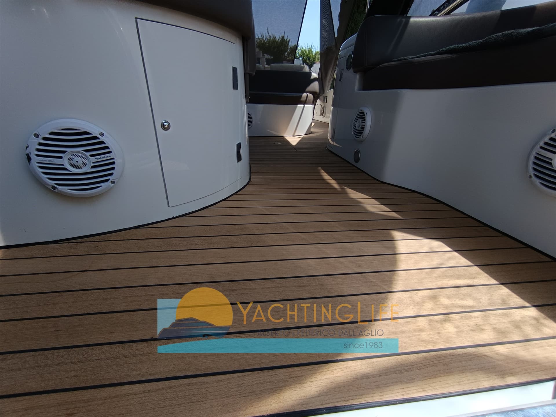 Marine Yachting Mig 50 - Deck View Marine Yachting Mig 50 - Deck View