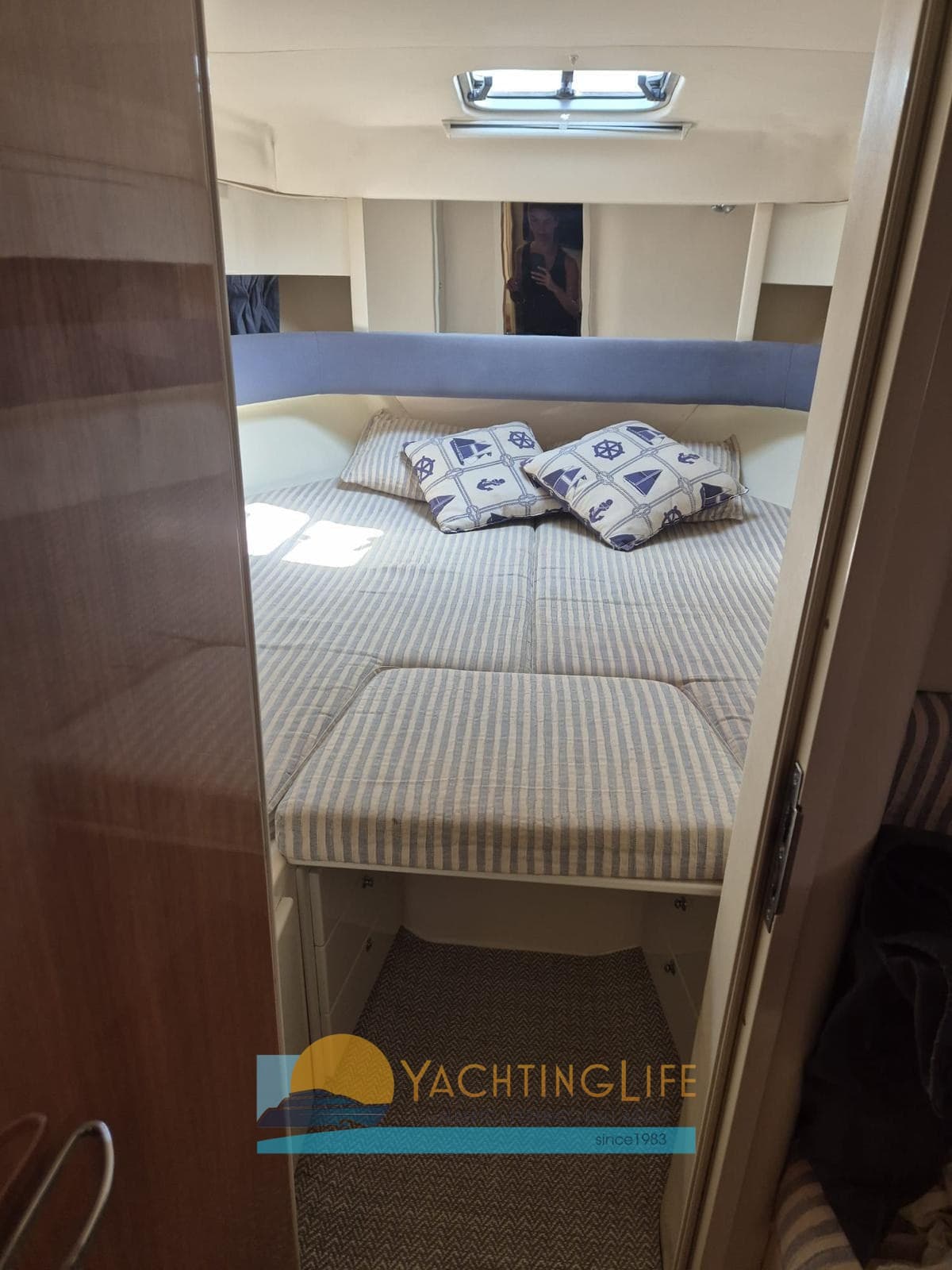 Fiart Mare Fiart 32' Genius - Interior View Fiart Mare Fiart 32' Genius - Interior View