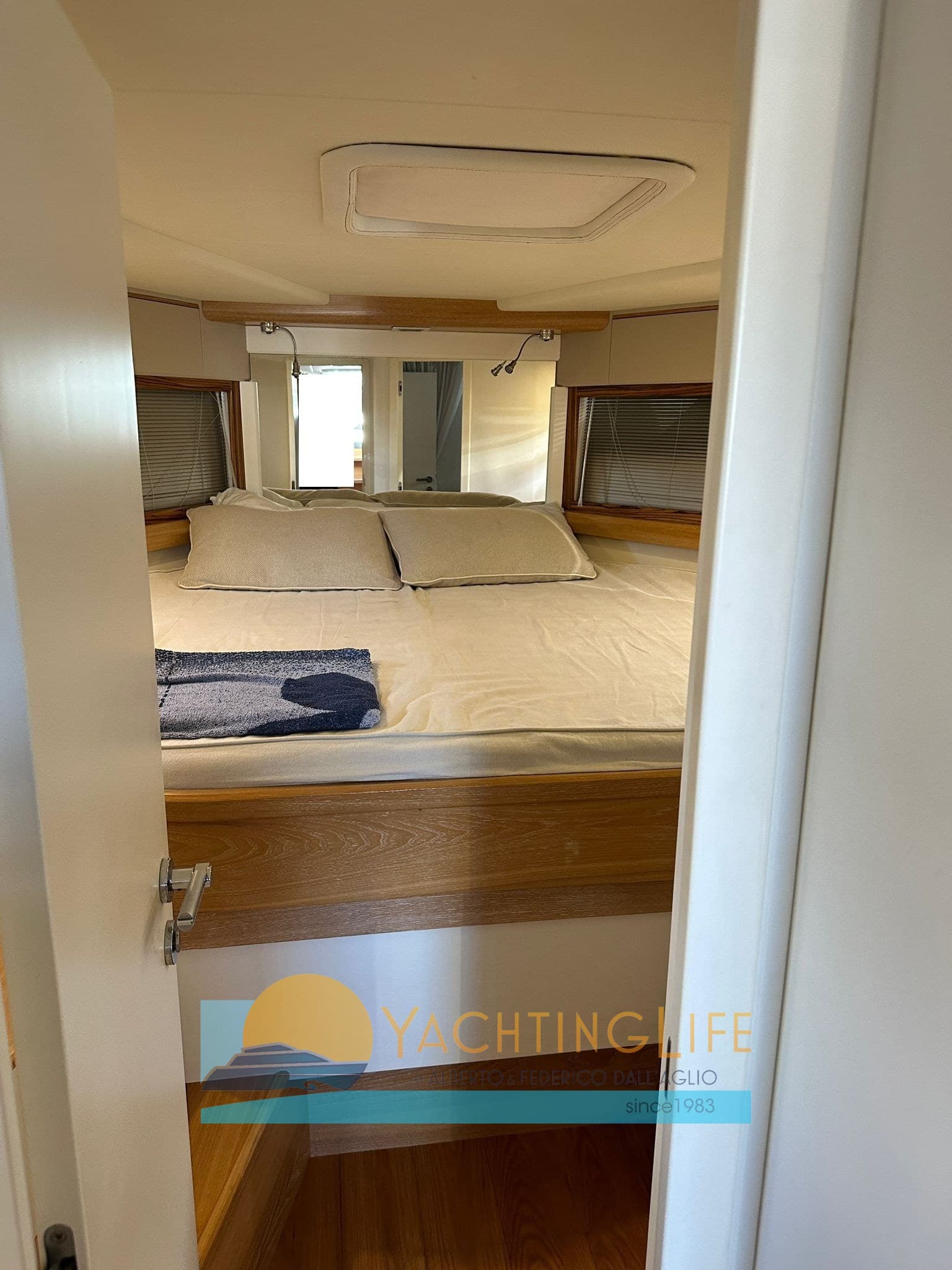 Unica Yacht UNICA 42 usato - foto hero 13
