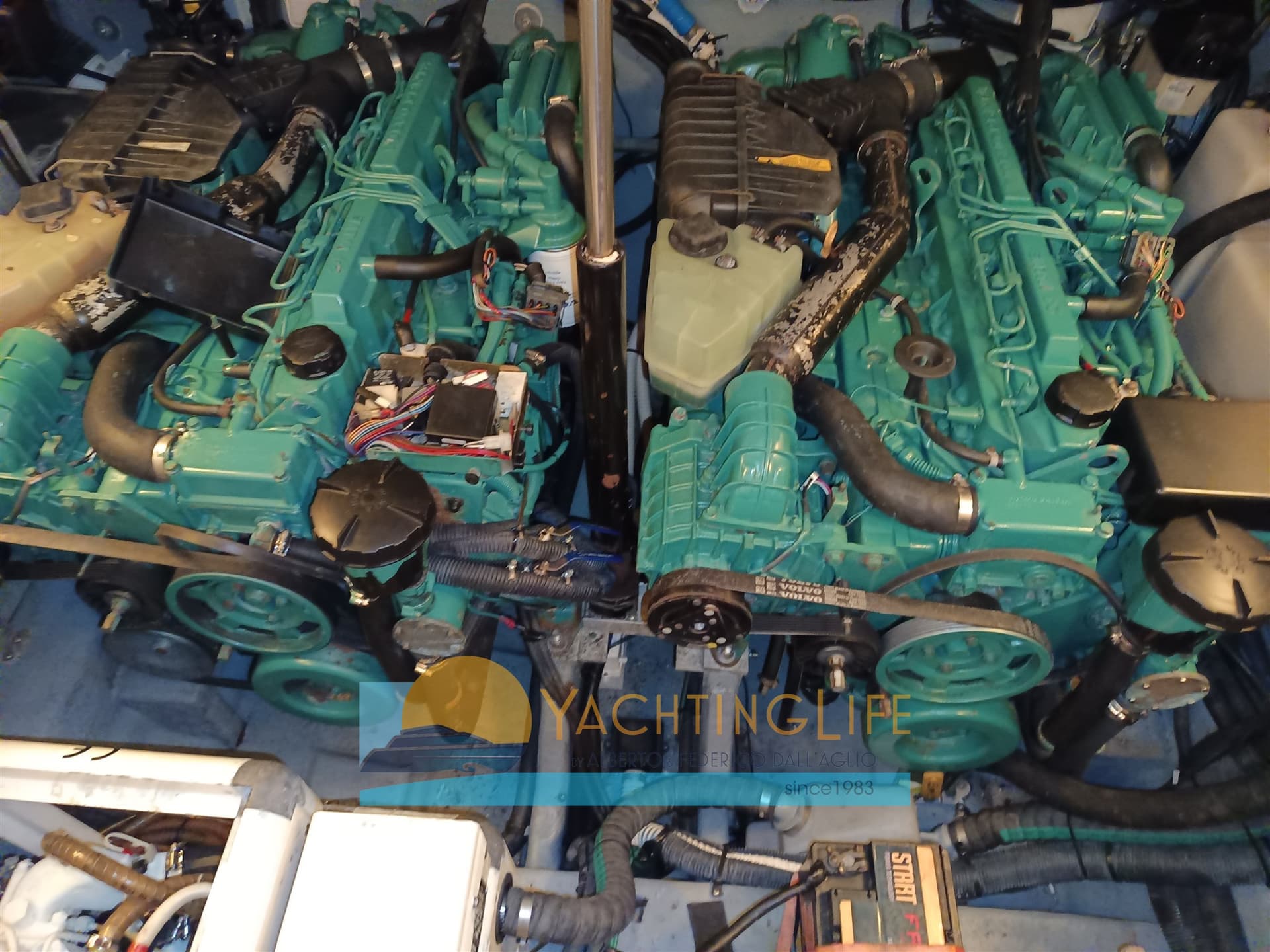 Sea Ray 335 DA usato - foto hero 19