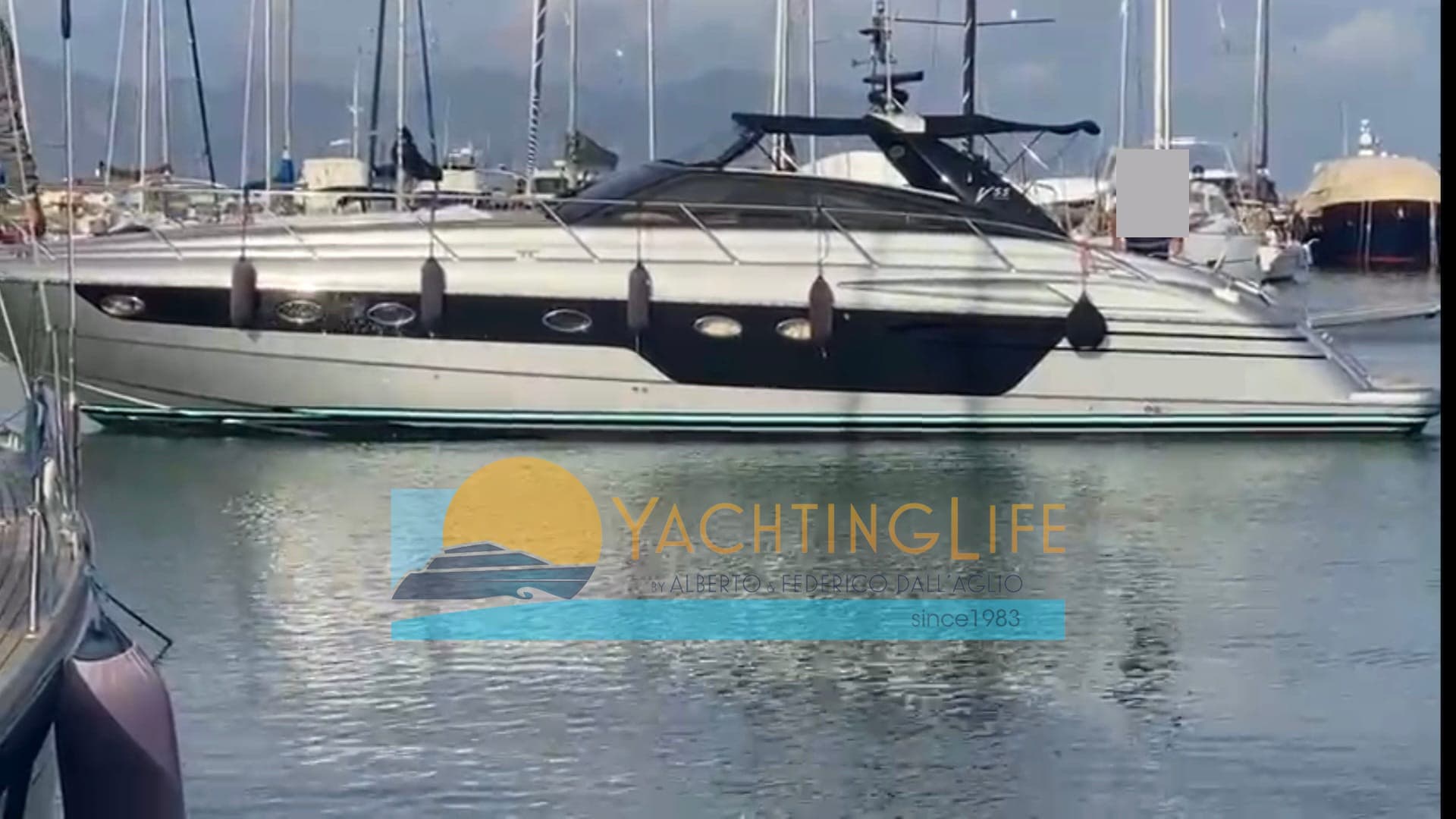 Princess Yachts V 55 usato - dettaglio 1
