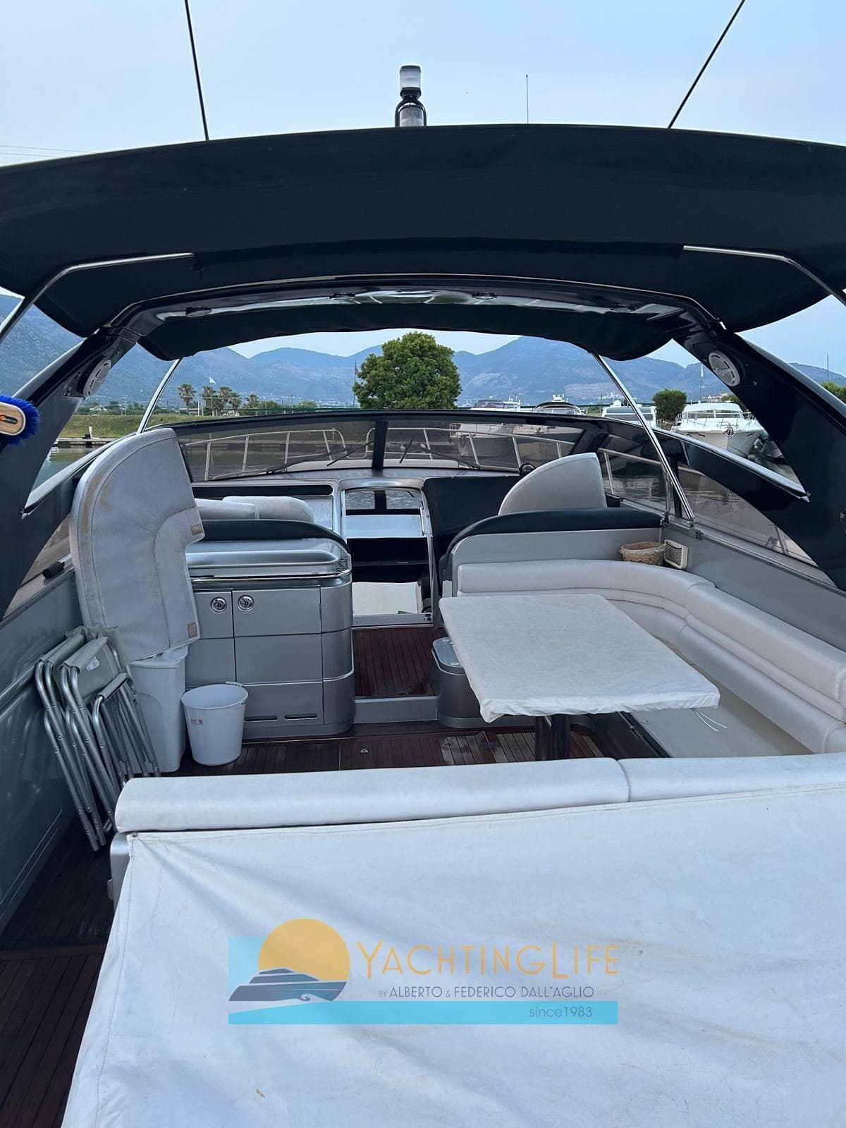 Princess Yachts V 55 usato - dettaglio 4