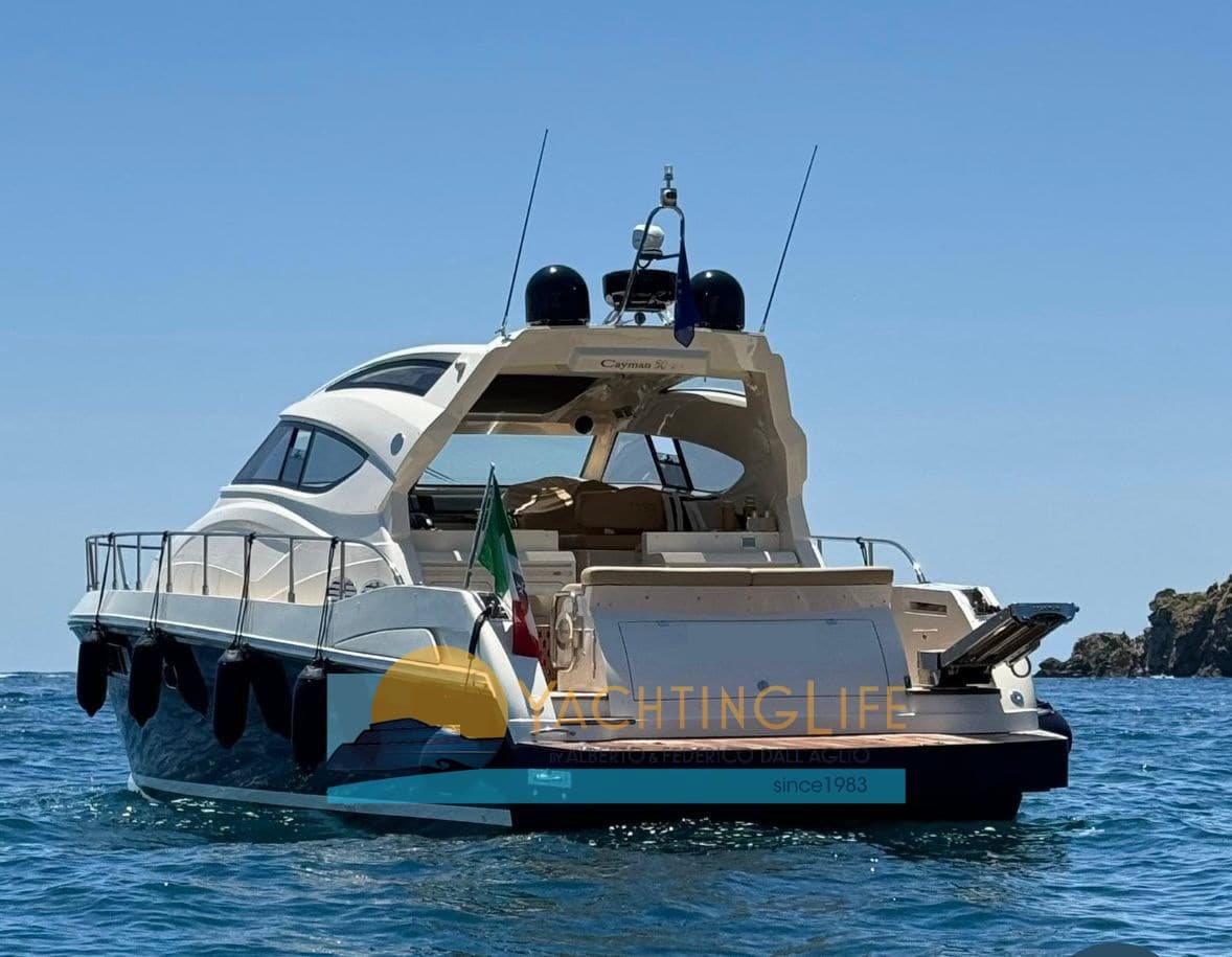 Cayman 48 Wa - Detail View 1 Cayman 48 Wa - Detail View 1