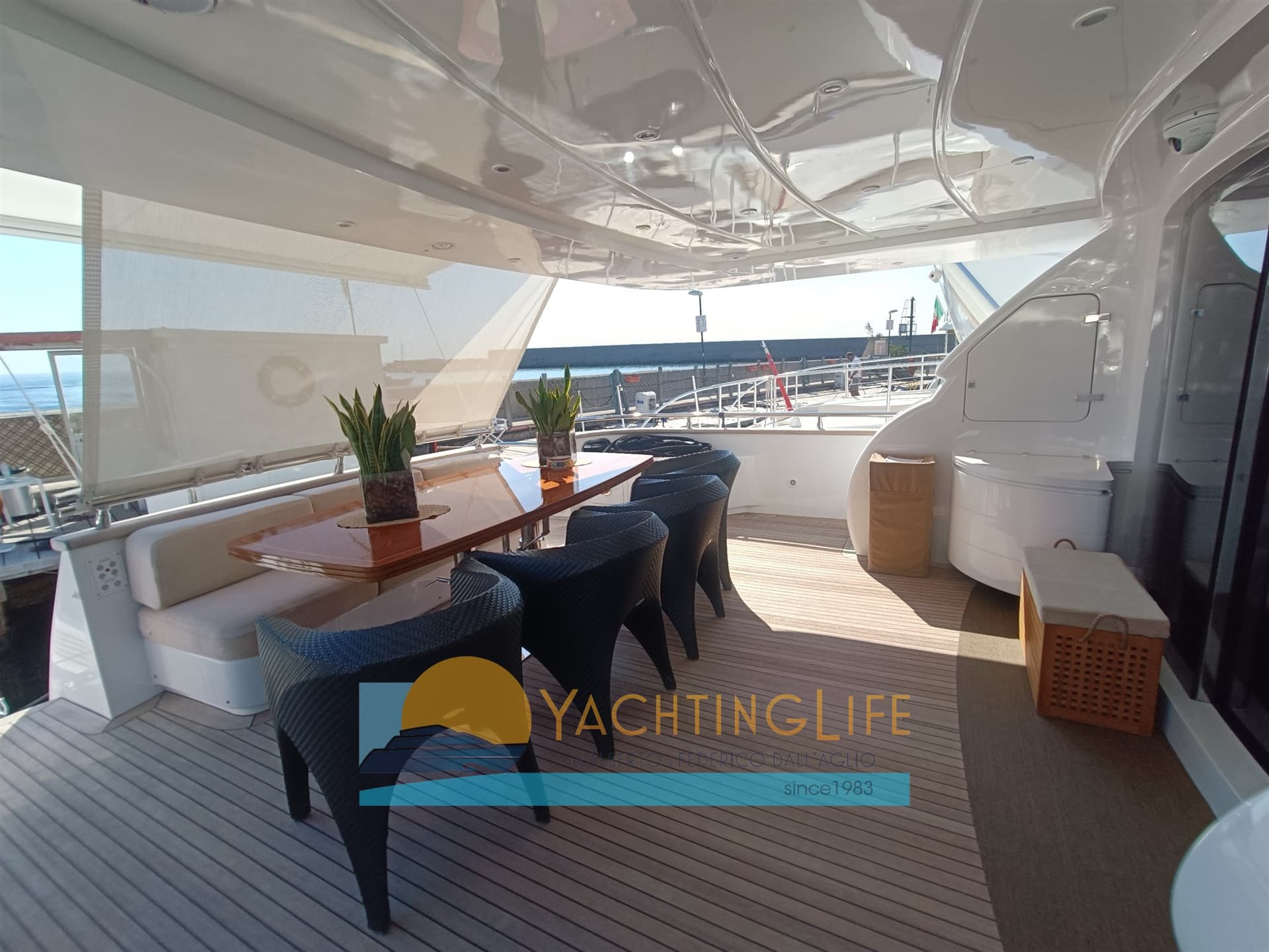 Fipa Maiora 27 - Interior View Fipa Maiora 27 - Interior View