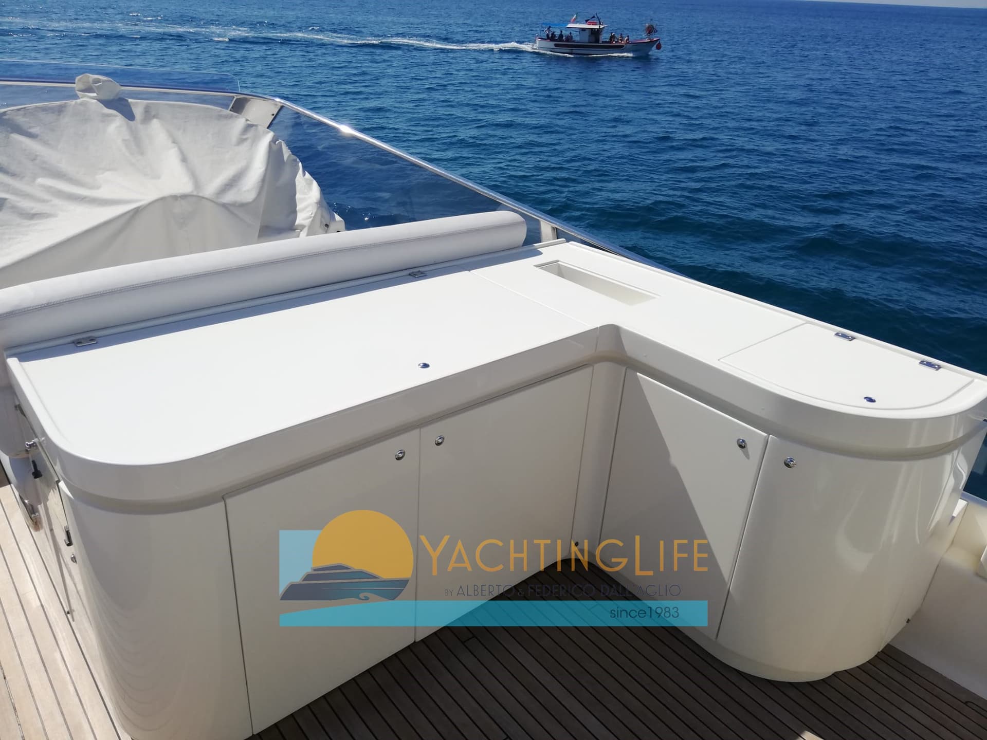 Posillipo-Rizzardi Technema 65 - Deck View Posillipo-Rizzardi Technema 65 - Deck View