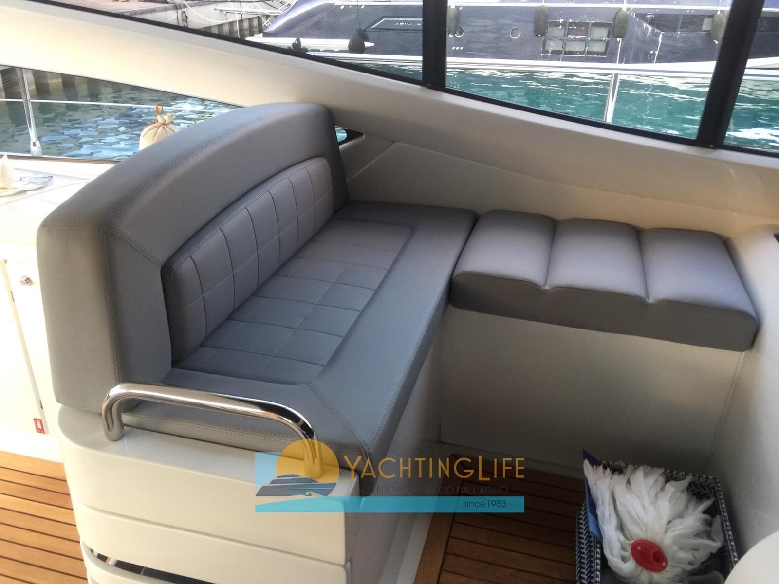 Pershing Pershing 56' - Interior View Pershing Pershing 56' - Interior View