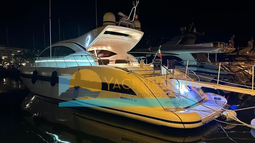 Overmarine Mangusta 72 Open used - detail 2