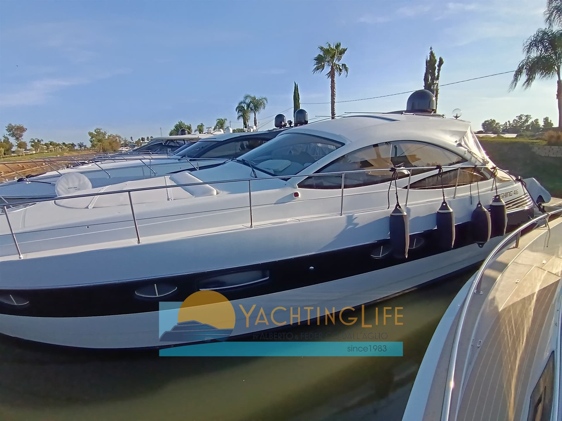 Pershing Pershing 46' - Detail View 1 Pershing Pershing 46' - Detail View 1