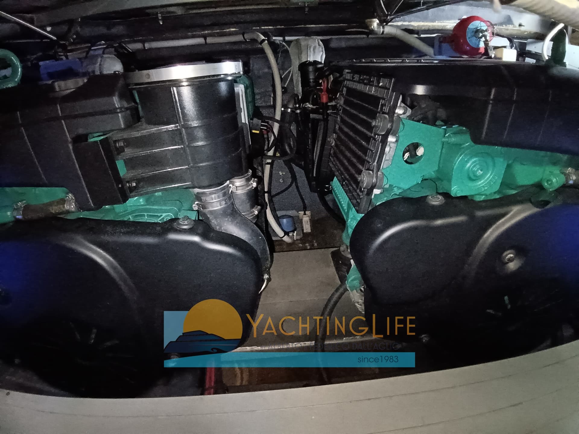 Cranchi M44 HT used - hero image 19