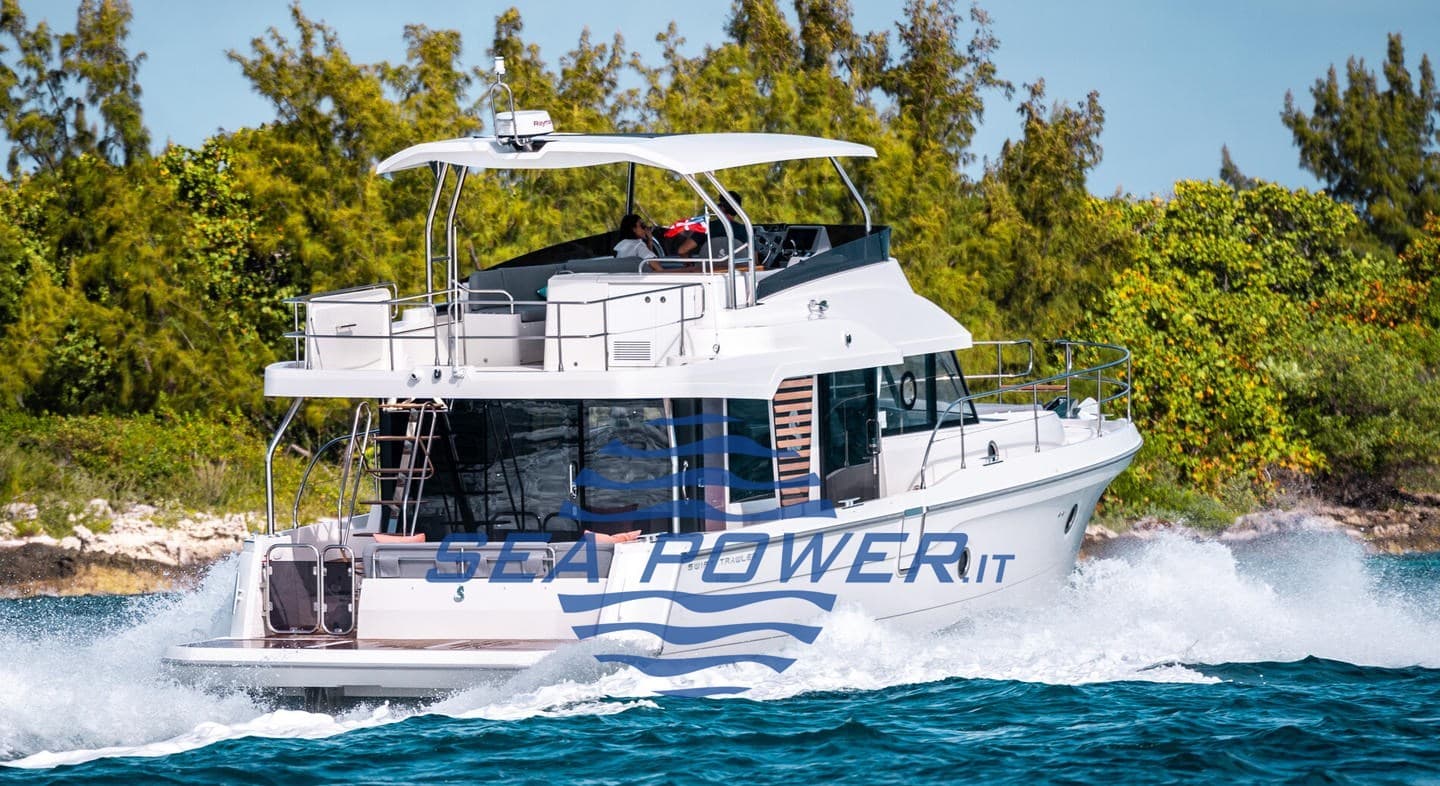 Beneteau Swift Trawler 48 Charter - Interior View Beneteau Swift Trawler 48 Charter - Interior View