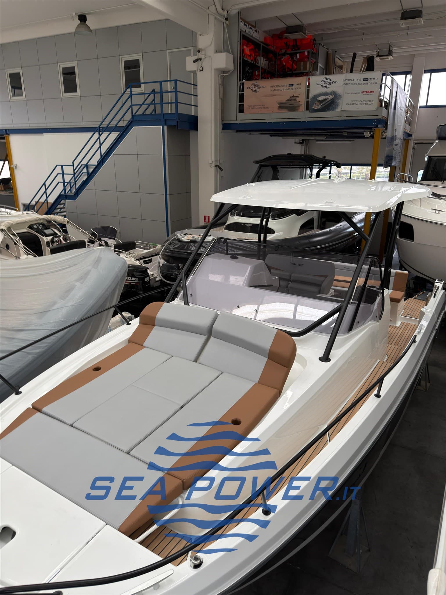 Beneteau FLYER 9 SUNDECK OB used - hero image 8