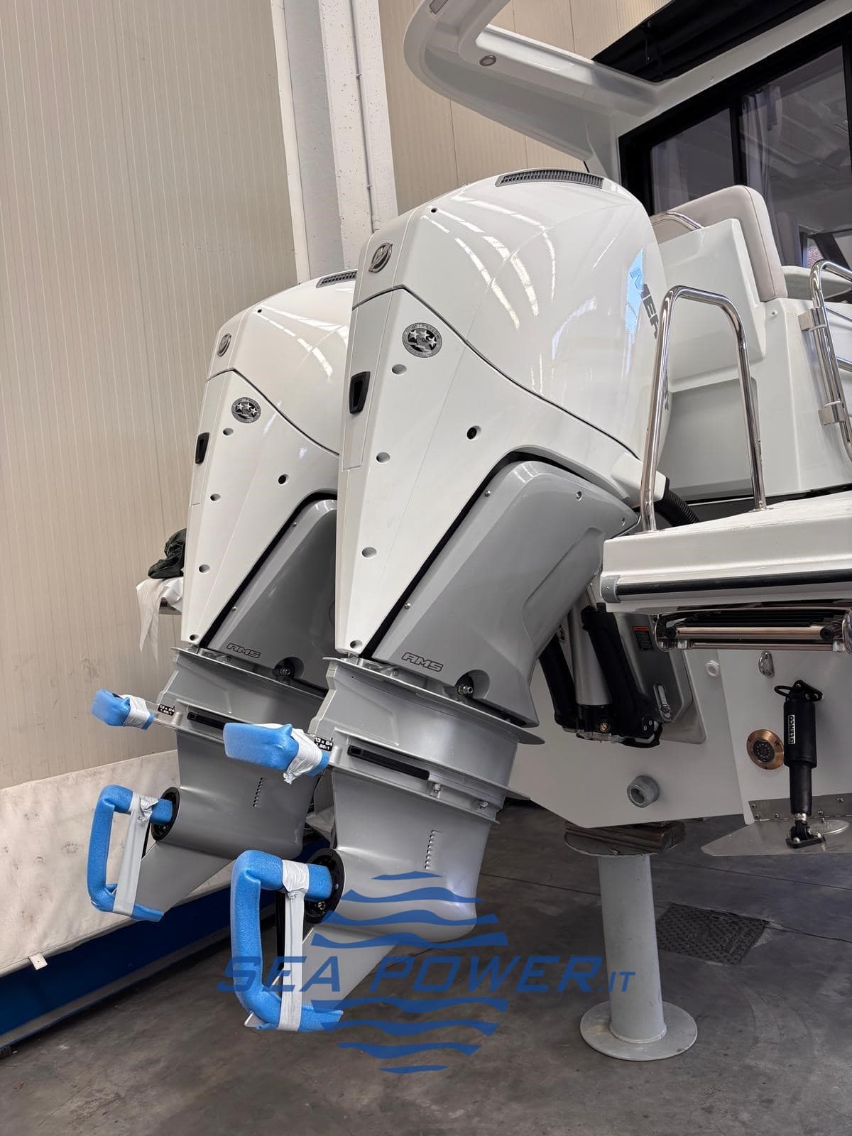 Beneteau Antares 9 Md.2025 - Deck View Beneteau Antares 9 Md.2025 - Deck View