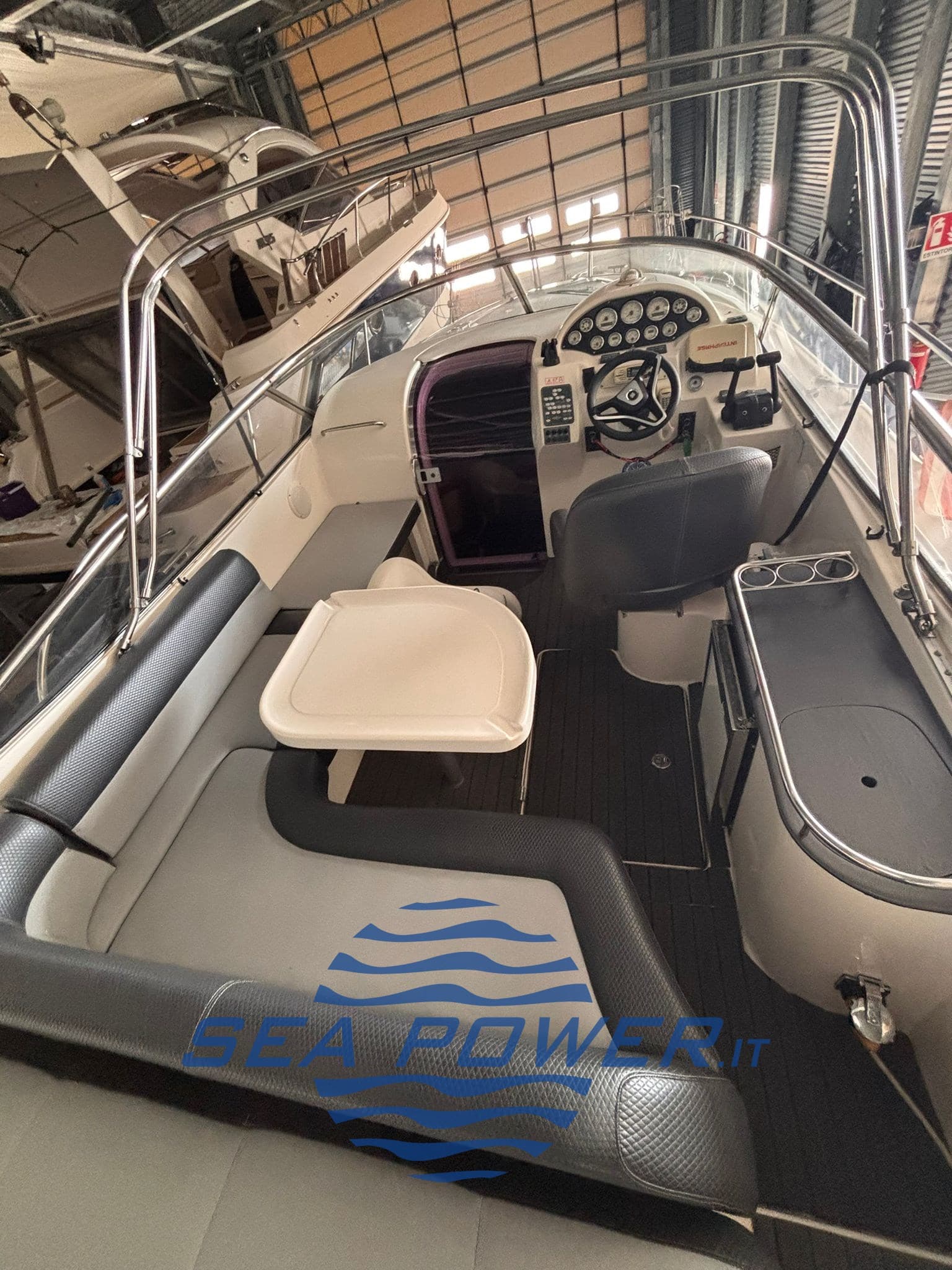 Bavaria 29 Sport Dc used - detail 3