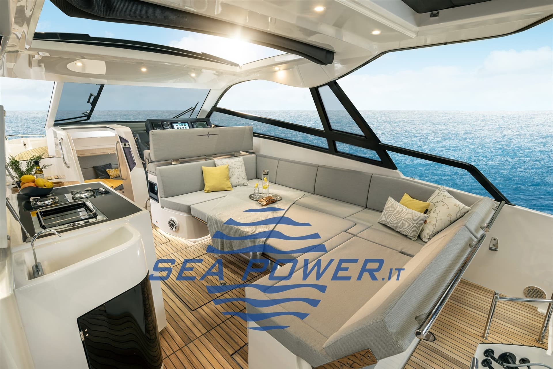 Bavaria Vida 33 Hard Top usato - foto hero 5