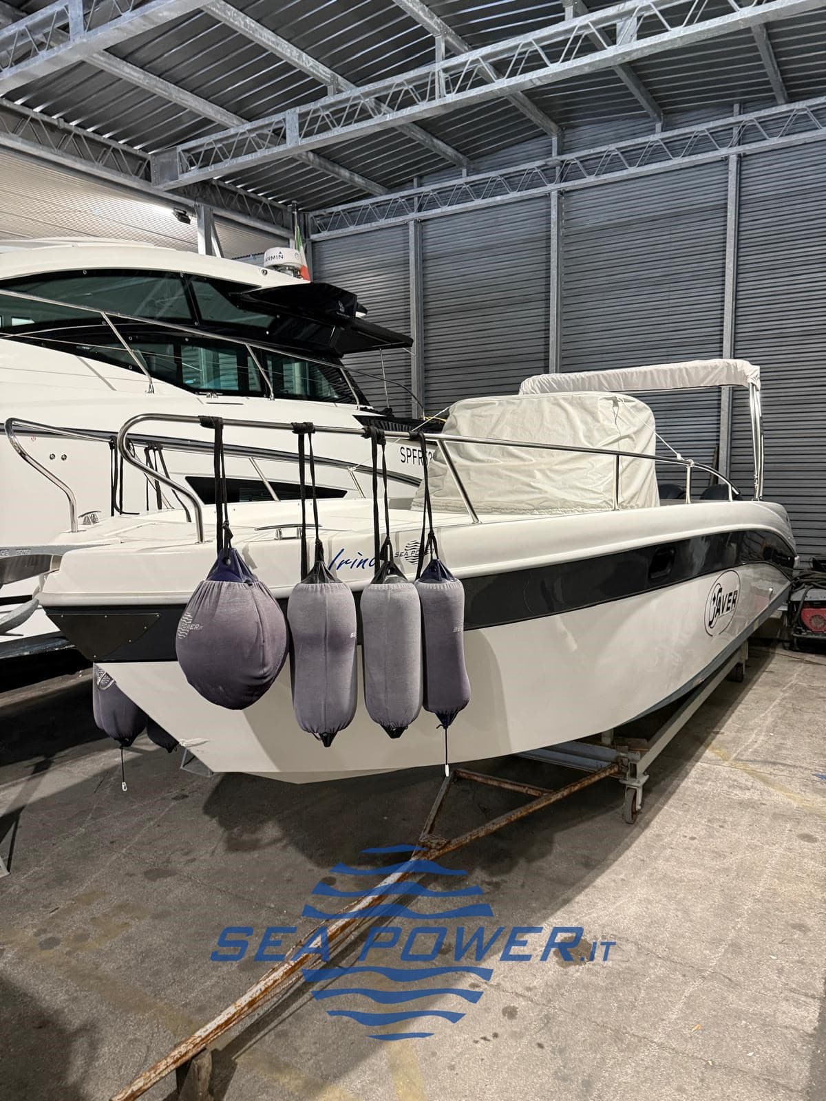 Saver 870 Wa - Main View Saver 870 Wa - Main View