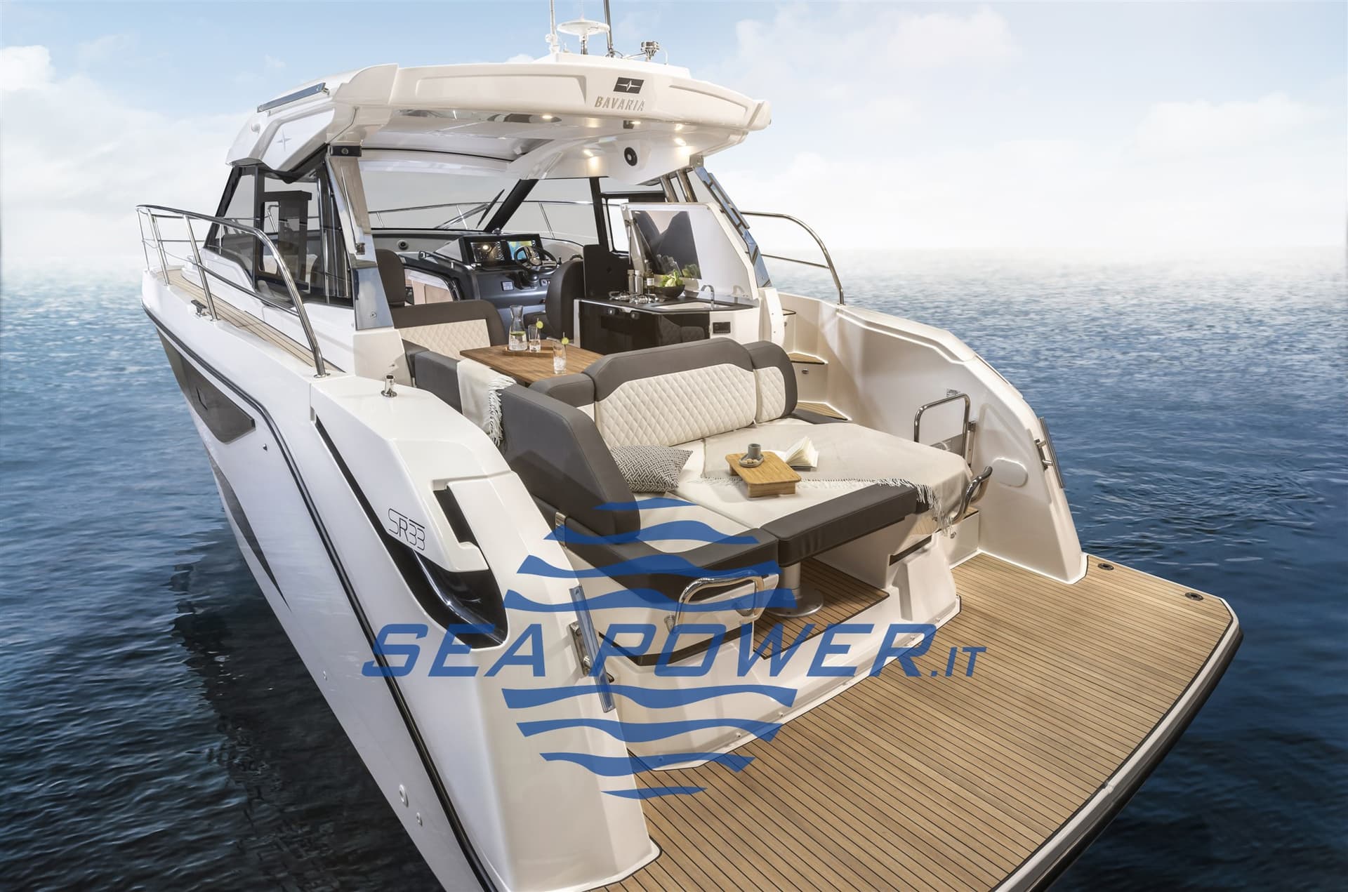 Bavaria Sr 35 Hard Top - Detail View 1 Bavaria Sr 35 Hard Top - Detail View 1