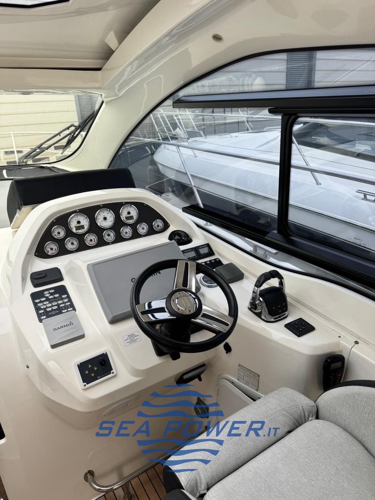 Bavaria 39 Ht Highline - Deck View Bavaria 39 Ht Highline - Deck View