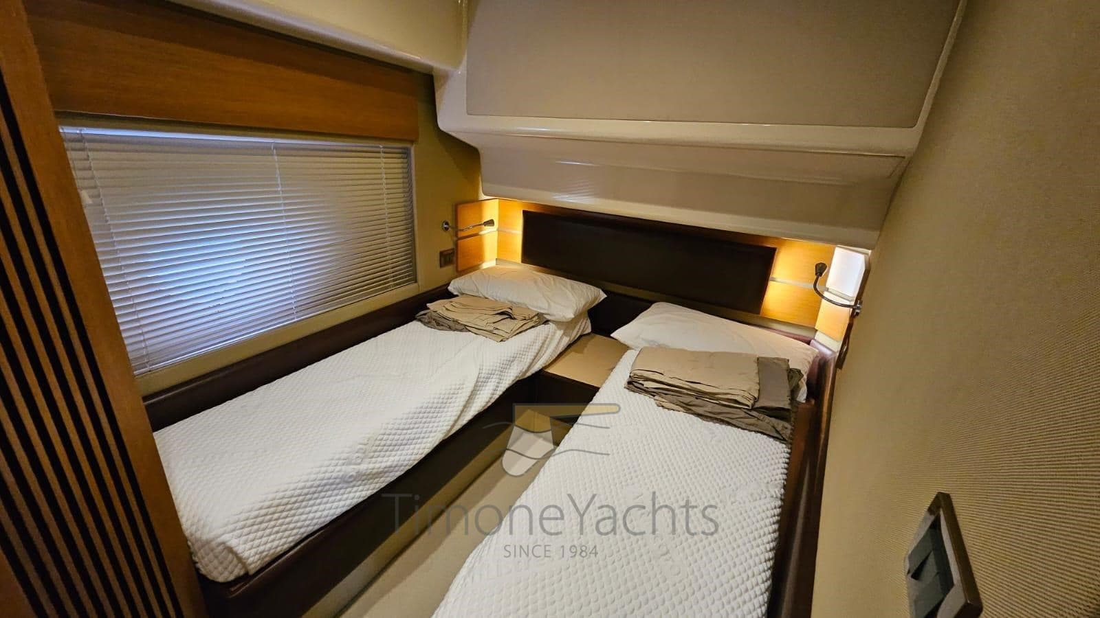 Azimut 60 Flybridge usato - foto hero 20