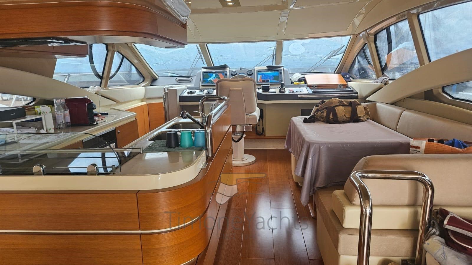 Azimut 60 Flybridge usato - foto hero 13