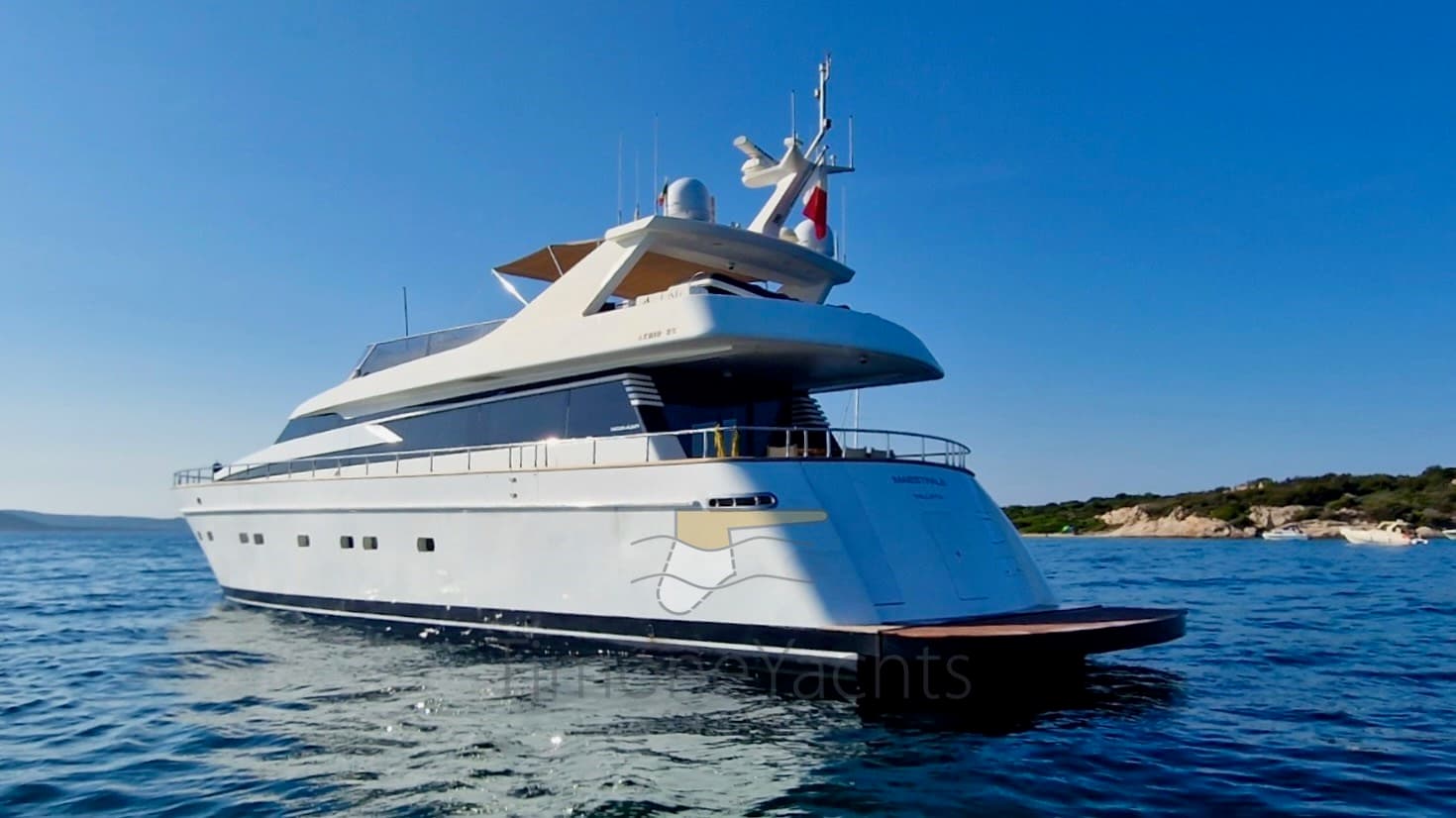 Cantieri di Pisa Akhir 85 - Detail View 1 Cantieri di Pisa Akhir 85 - Detail View 1