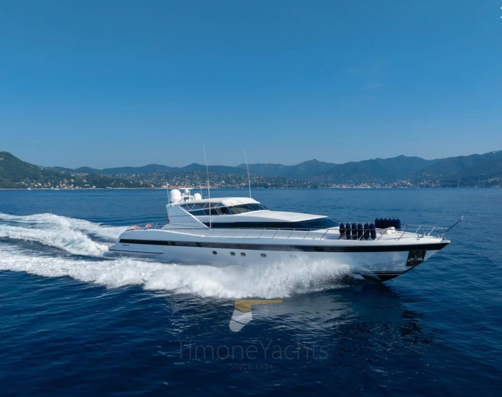 Overmarine Mangusta 105 Open gebraucht - Detail 1